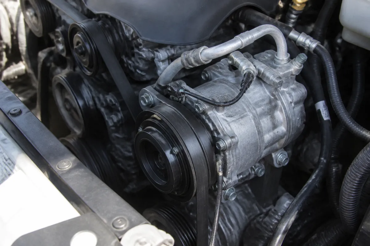 sistem climatizare auto compresor vara